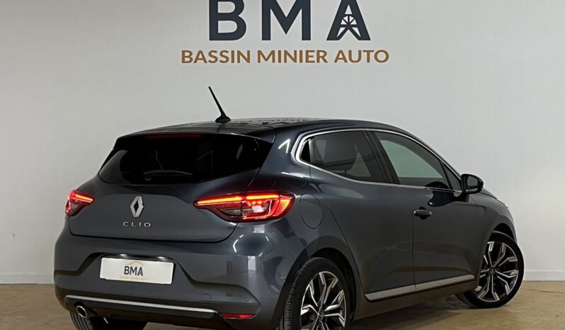 
								Renault Clio 5 full									