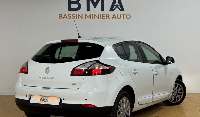 
								Renault Mégane 3 full									