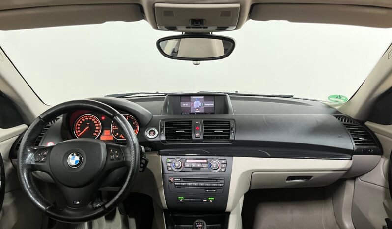 
								BMW Série 120D full									