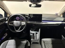 Volkswagen Golf 8 SW