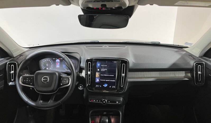 
								volvo xc40 full									