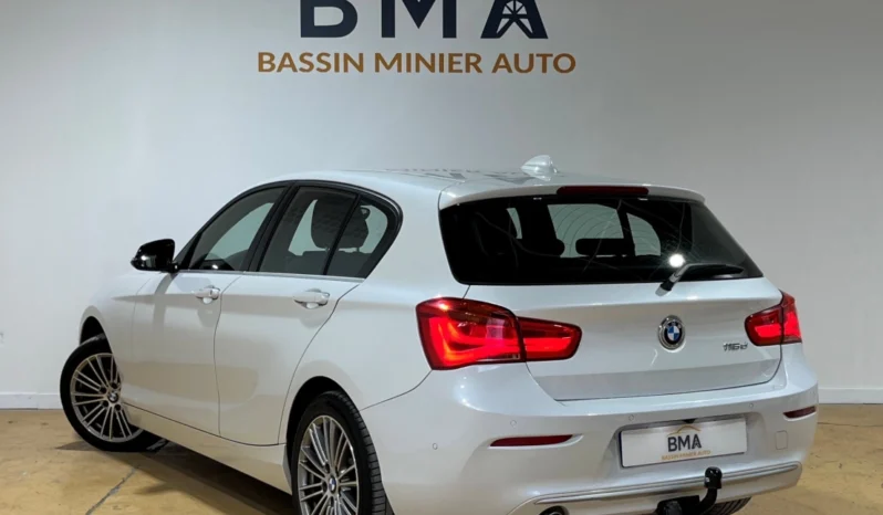 
								bmw serie 1 luxury full									