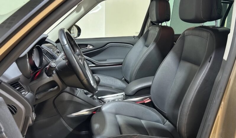 
								Opel Zafira full									